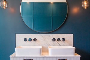 Arior Design victorian villa blue bathroom 1 2